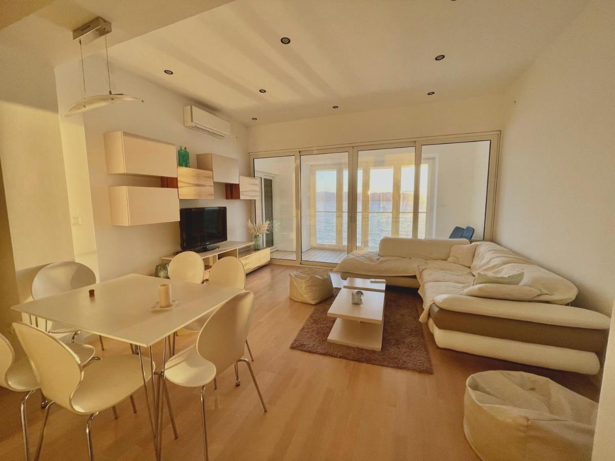 Apartamento First Row To The Sea Opatija